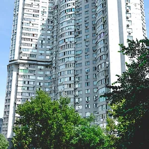  Apartment On Hryshka Street